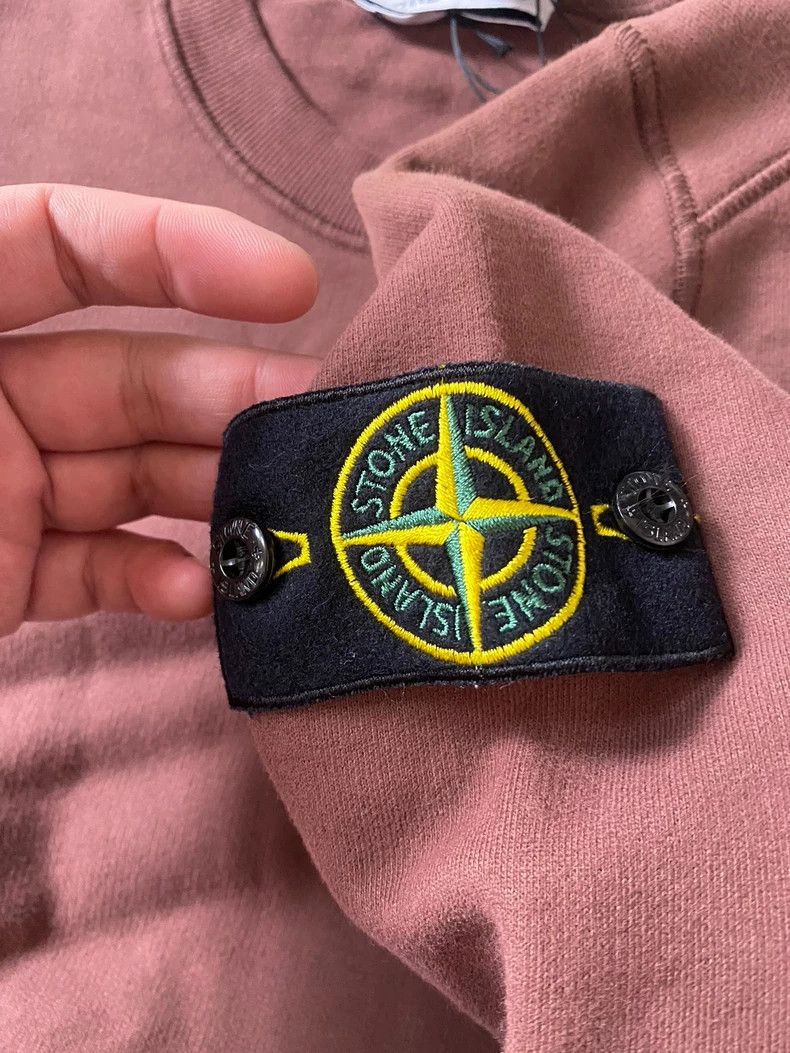 Stone Island Stone Island Logo Sweatshirt in Size Large-yf Size US L / EU 52-54 / 3 - 5 Thumbnail