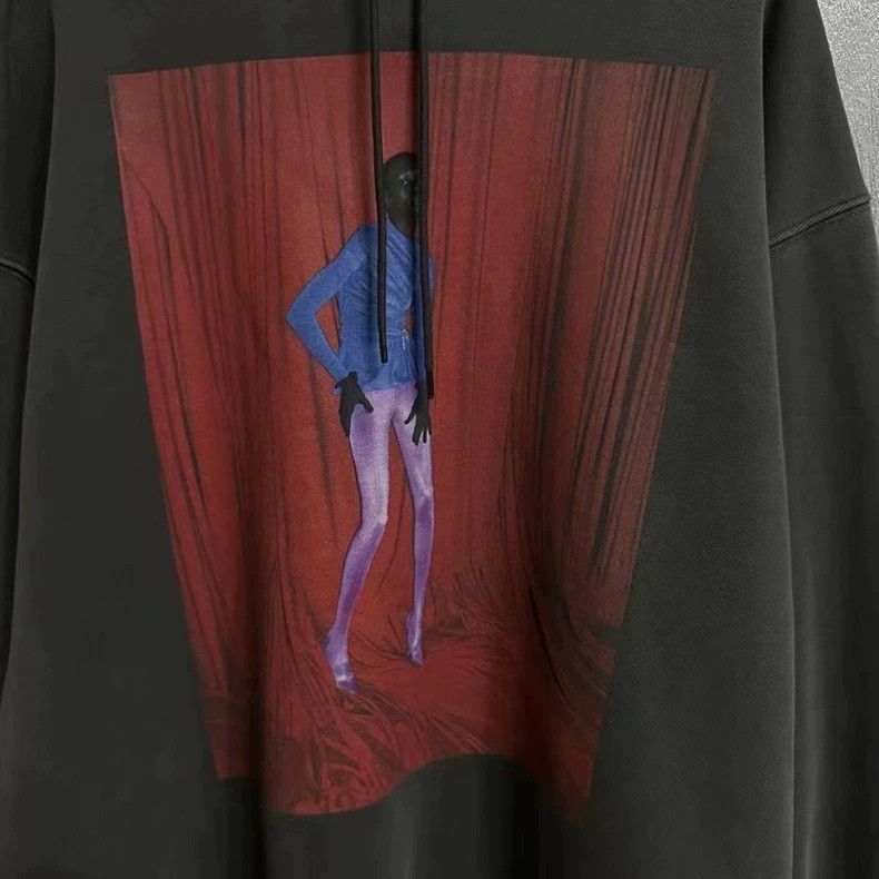 Balenciaga Balenciaga Hoodie with Artwork Design-yf Size US XS / EU 42 / 0 - 2 Thumbnail