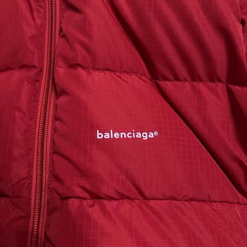 Balenciaga Balenciaga Red Logo Puffer Jacket New-yf Size US L / EU 52-54 / 3 - 2 Thumbnail