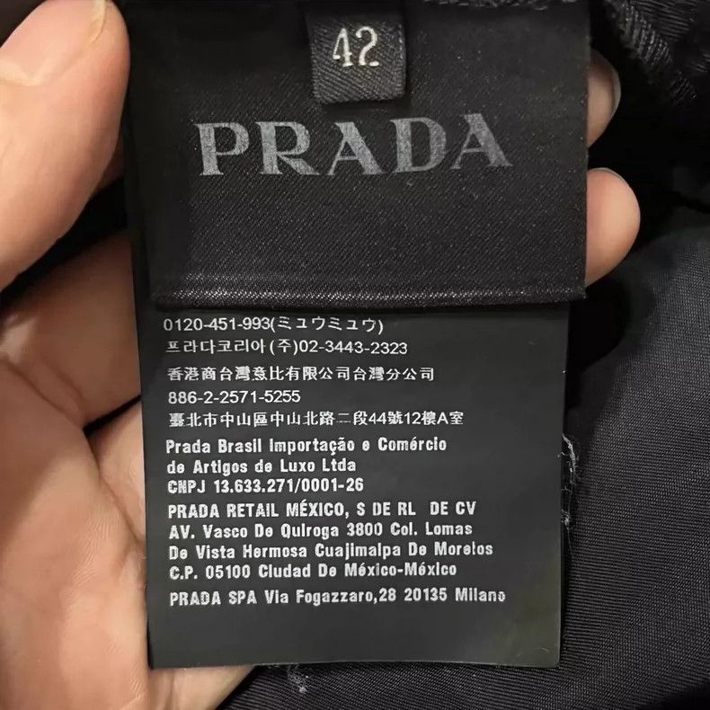 Prada Prada Nylon Triangle Logo Short Sleeve Shirt-yf Size US M / EU 48-50 / 2 - 4 Thumbnail