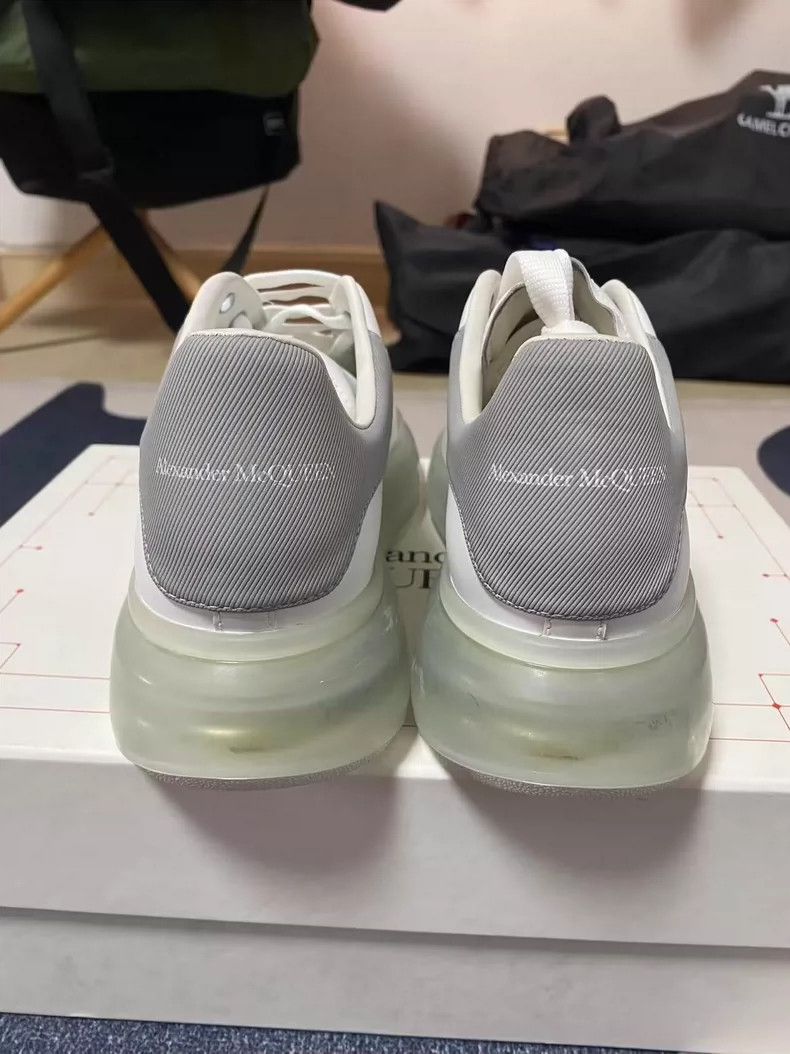 Alexander McQueen Alexander McQueen Sneakers Size 40 White-yf Size US 7 / EU 40 - 3 Thumbnail