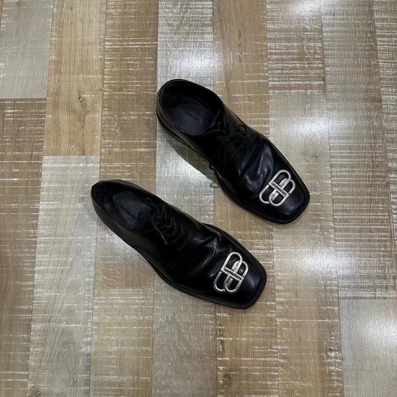 Balenciaga Balenciaga Lock Buckle Leather Shoes Size 41-yf Size US 8 / EU 41 - 2 Thumbnail
