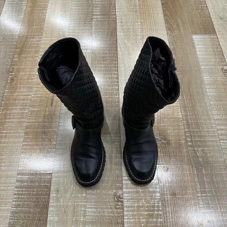 Chanel Chanel Black Quilted Knee-High Boots-yf Size US 7 / EU 40 - 2 Thumbnail