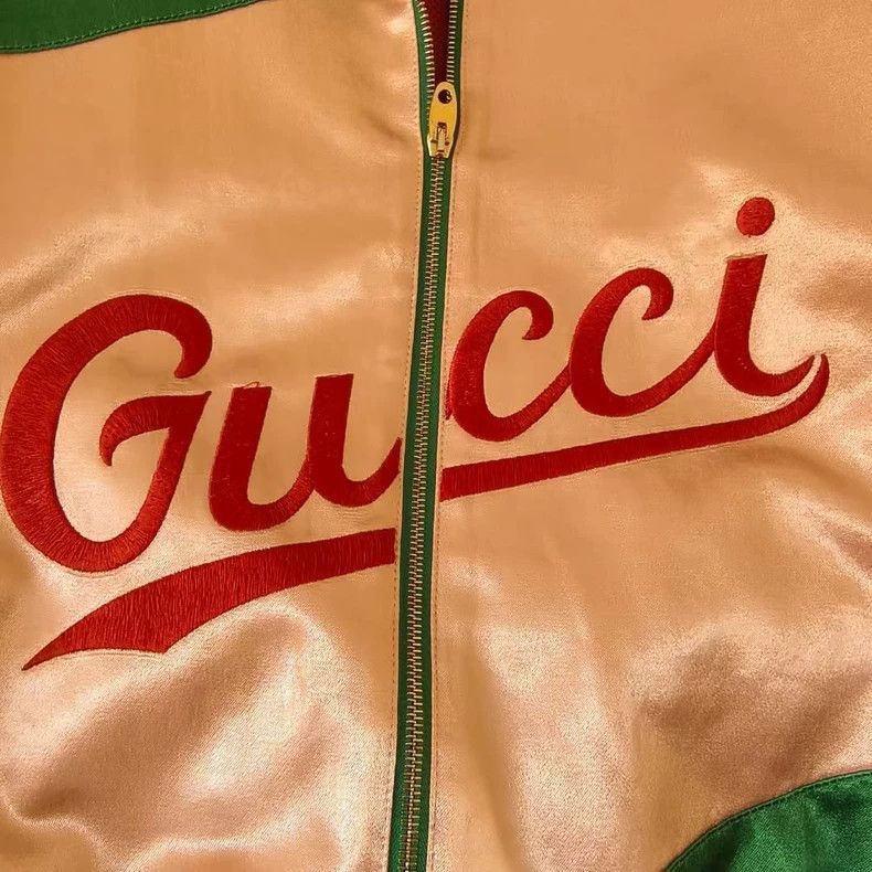 Gucci Gucci Logo Print Color Block Jacket-yf Size US L / EU 52-54 / 3 - 5 Thumbnail