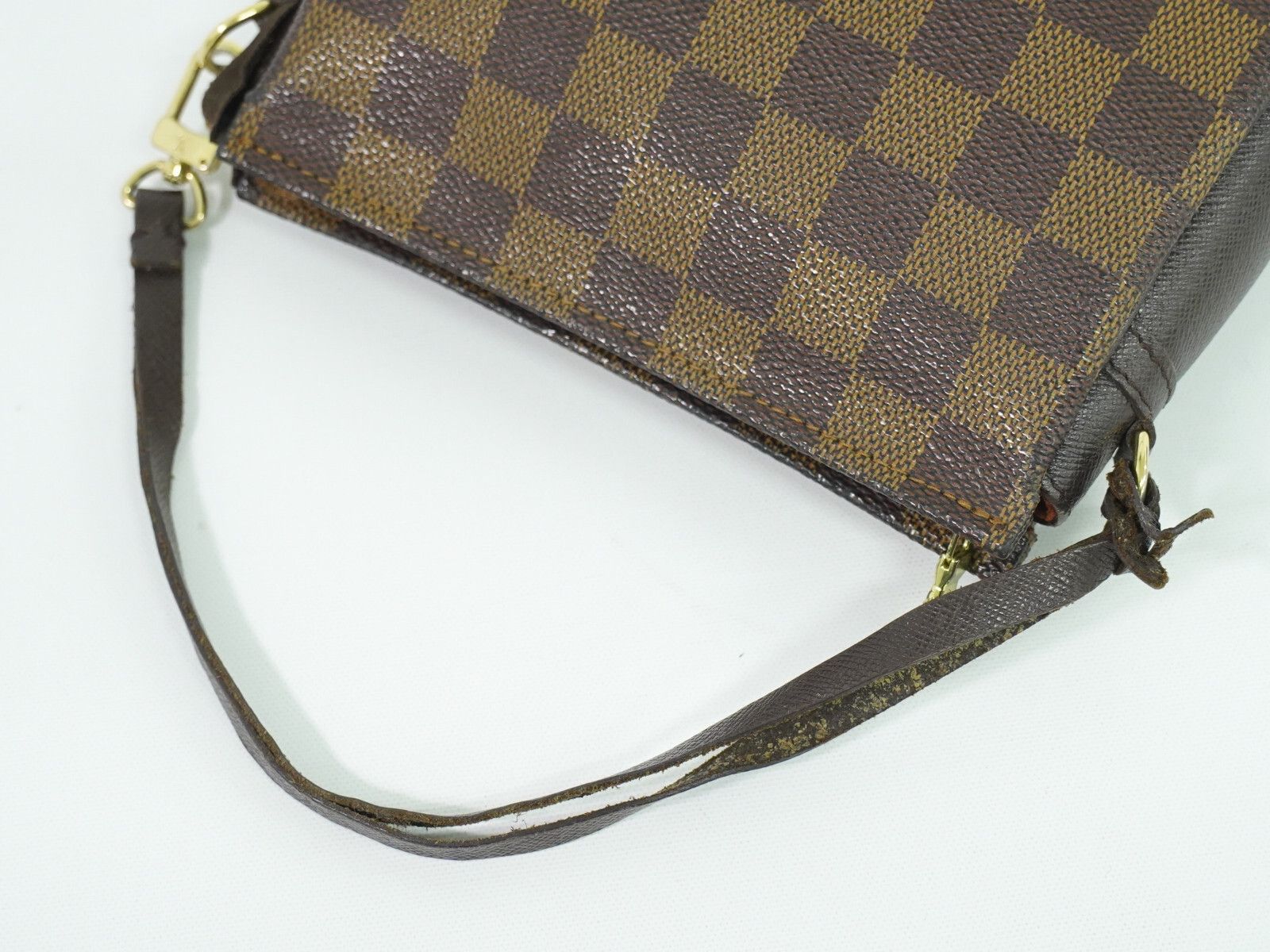 Louis Vuitton Louis Vuitton Trousse makeup clutch Size ONE SIZE - 3 Thumbnail