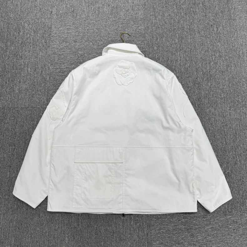 Valentino Valentino Embroidered Flower Jacket in White-yf Size US L / EU 52-54 / 3 - 2 Thumbnail