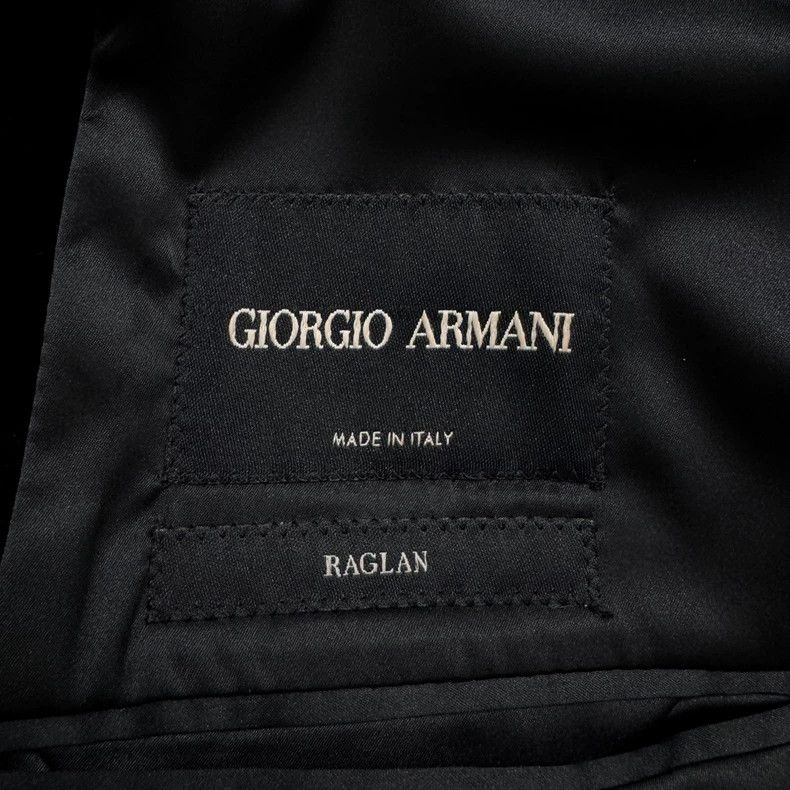 Emporio Armani Giorgio Armani Velvet Jacket Size 52-yf Size US L / EU 52-54 / 3 - 3 Thumbnail