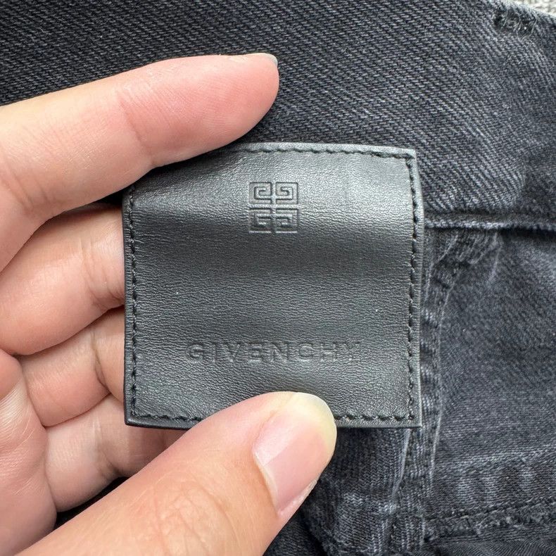 Givenchy Givenchy Zipper Denim Pants Size 30-yf Size US 30 / EU 46 - 3 Thumbnail