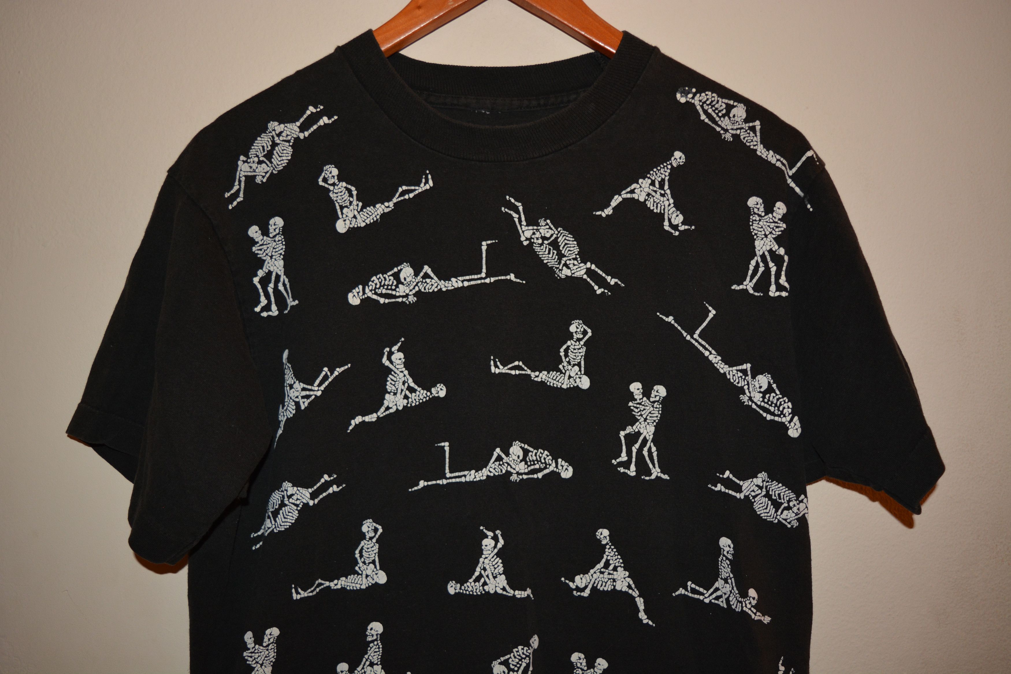 Made In Usa × Vintage Vintage 1990 Fashion Victim Skeleton