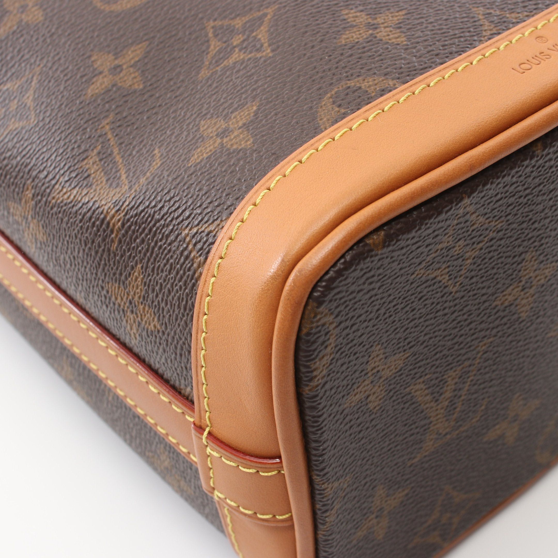 Louis Vuitton Louis Vuitton Milk Box Monogram Shoulder Bag Leather Brown Size ONE SIZE - 7 Thumbnail
