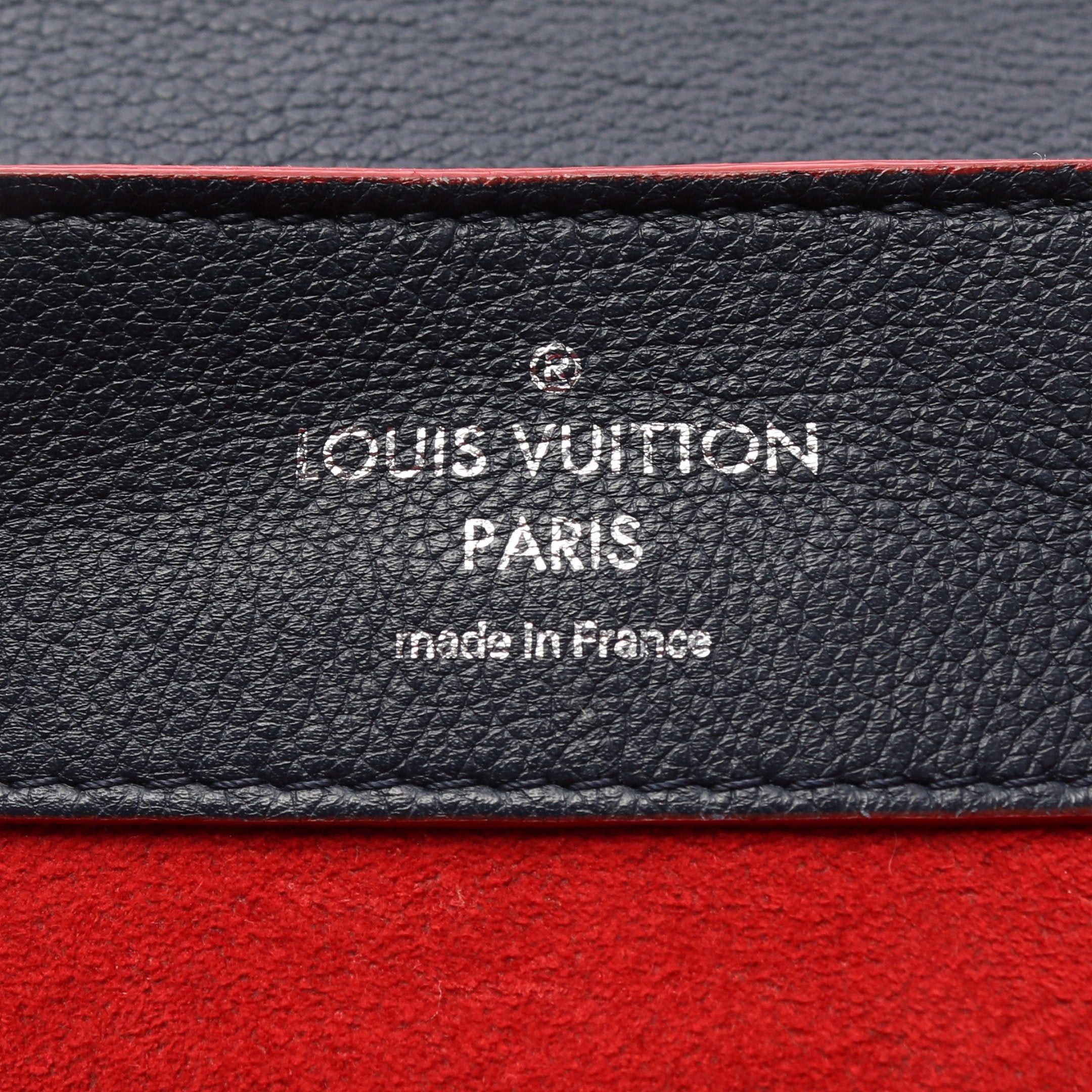 Louis Vuitton Louis Vuitton Rock Me Marine Rouge Backpack Rucksack Leather Navy Red Size ONE SIZE - 4 Thumbnail