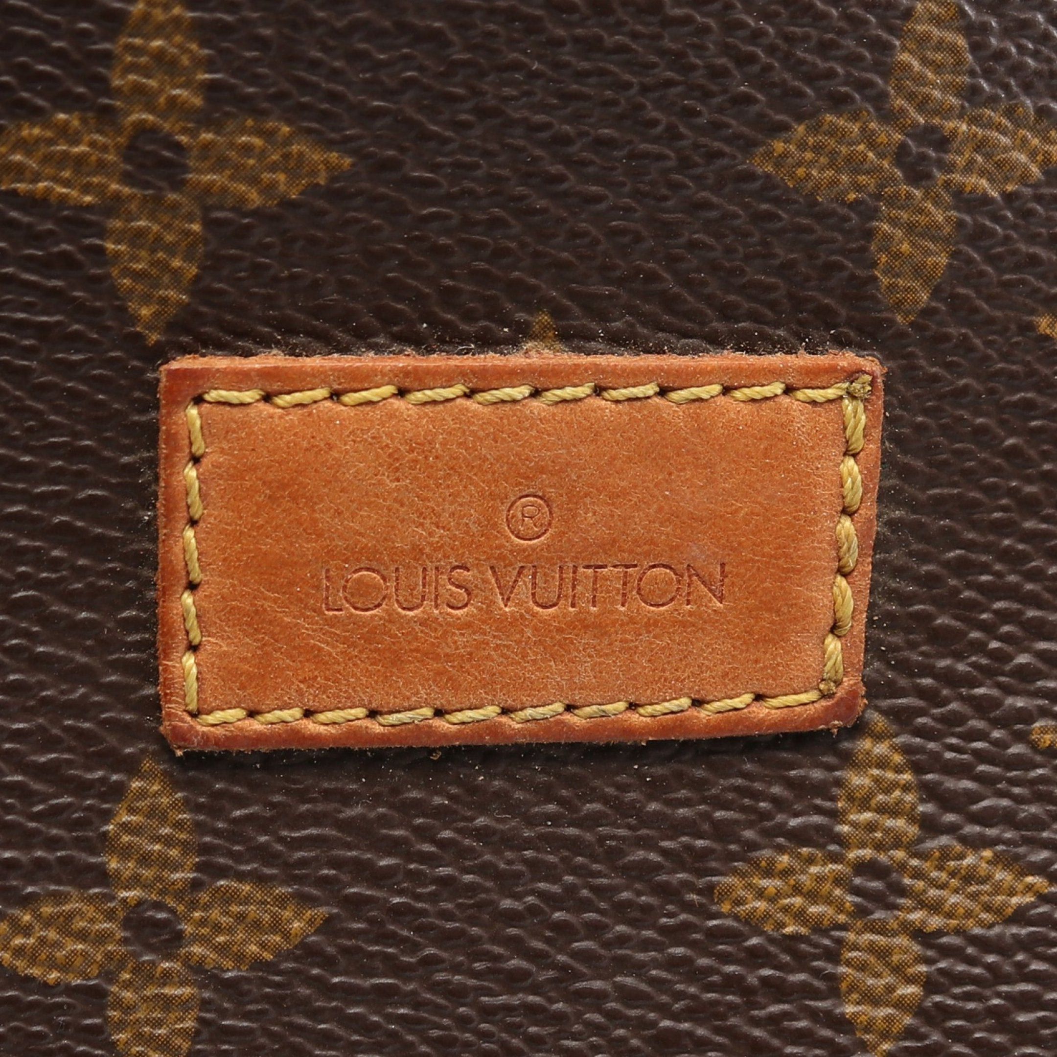 Louis Vuitton Louis Vuitton Saumur 35 Monogram Shoulder Bag Leather Brown Size ONE SIZE - 4 Thumbnail