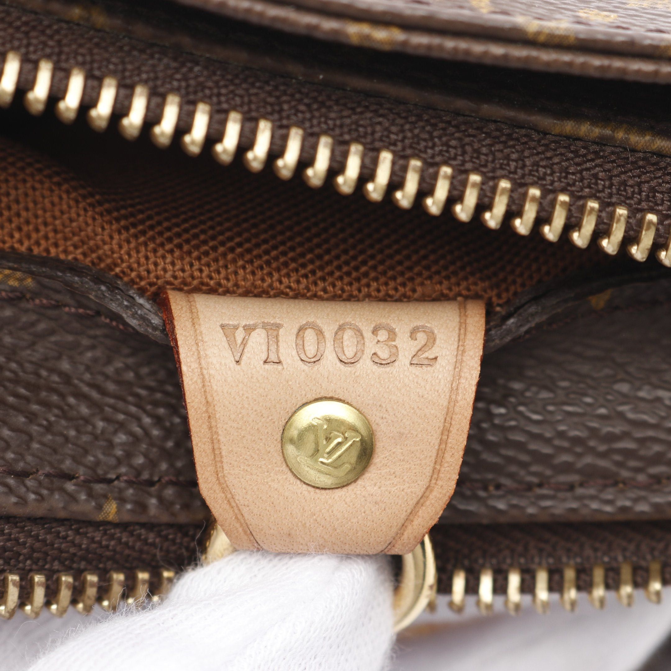 Louis Vuitton Louis Vuitton Cabas Piano Monogram Shoulder Bag Leather Brown Size ONE SIZE - 5 Thumbnail