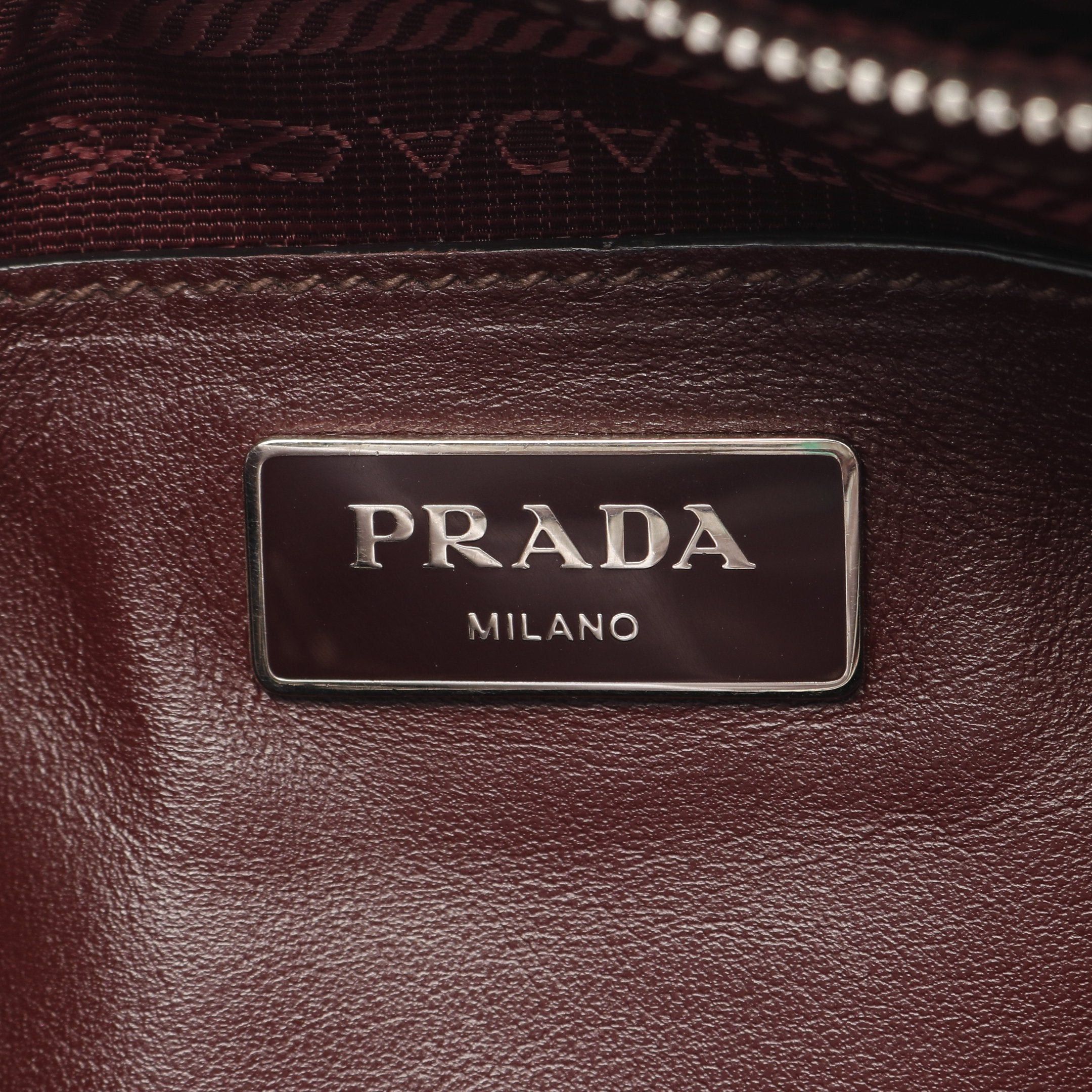 Prada Prada Soft Calf Handbag Tote Bag Leather Burgundy Size ONE SIZE - 4 Thumbnail