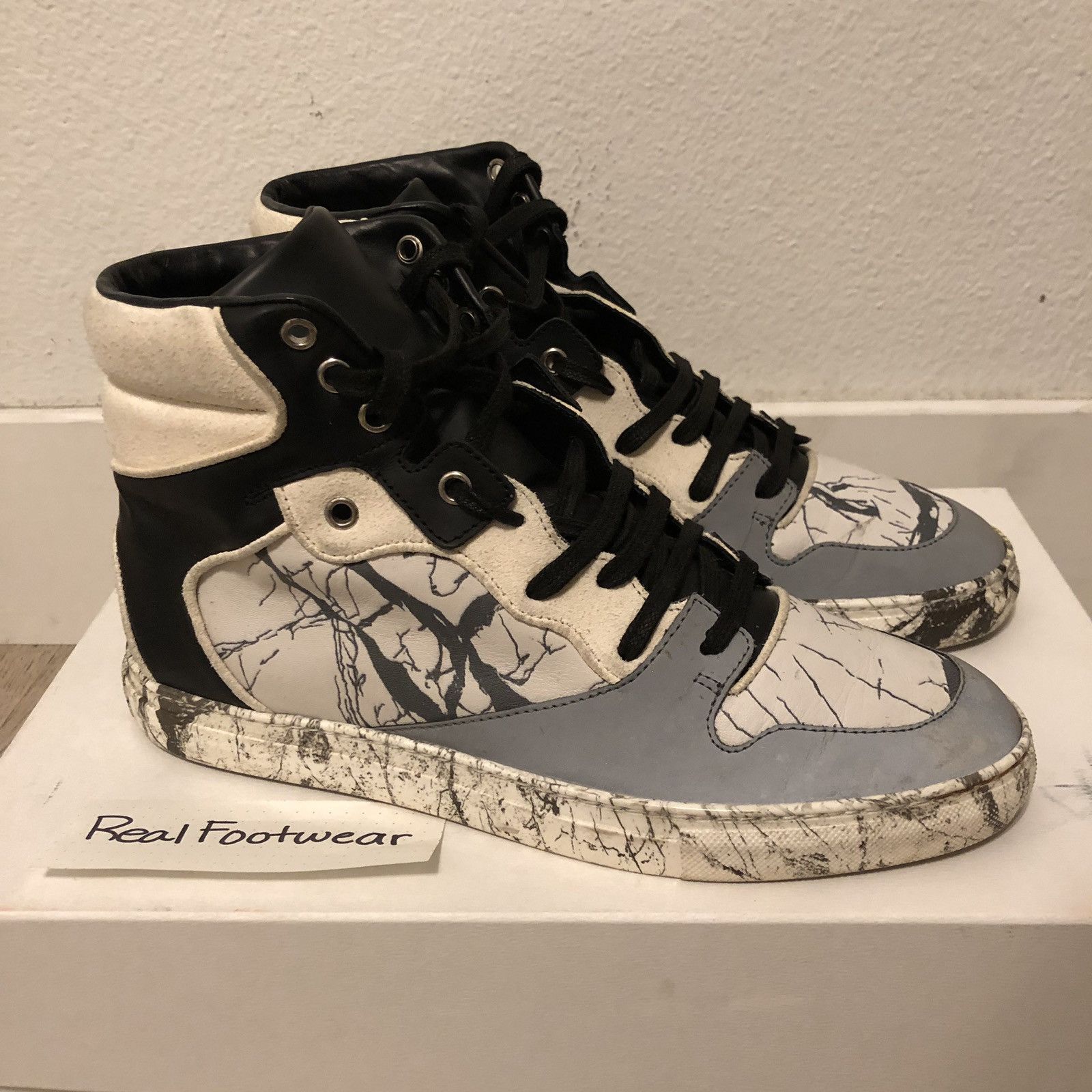 Balenciaga Balenciaga High Top Sneaker 41 Marbre Reflective 