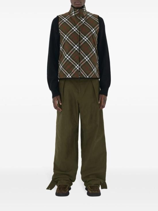 Burberry BURBERRY Men Vests 8101849 C1205 Green Size US M / EU 48-50 / 2 - 6 Thumbnail