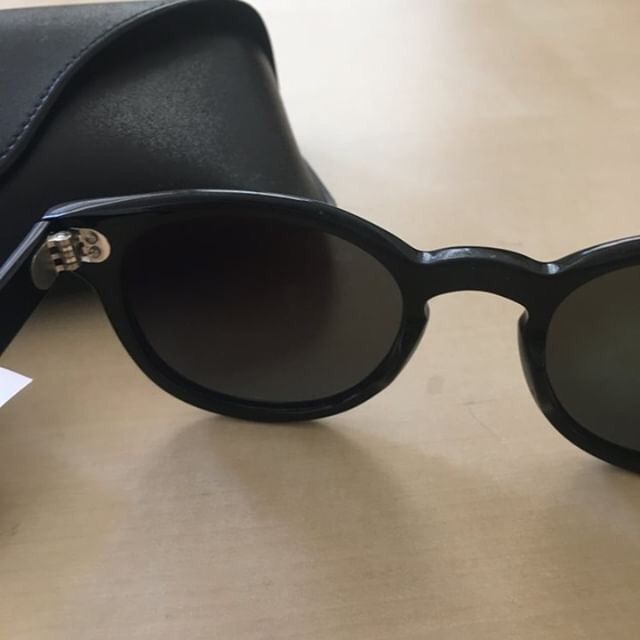 Supreme clearance factory sunglasses