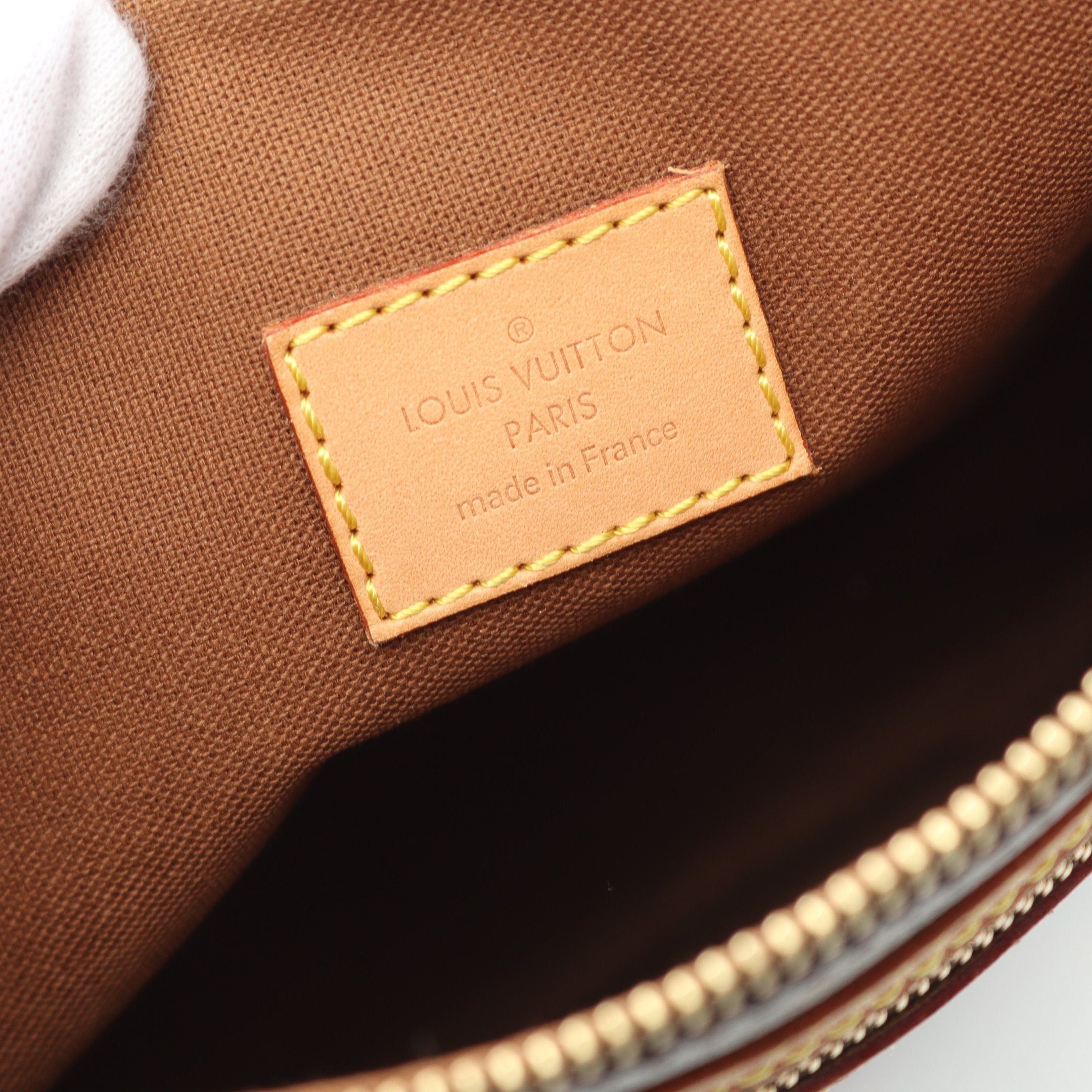 Louis Vuitton Louis Vuitton Pochette Bosphore Monogram Shoulder Bag Leather Brown Size ONE SIZE - 4 Thumbnail