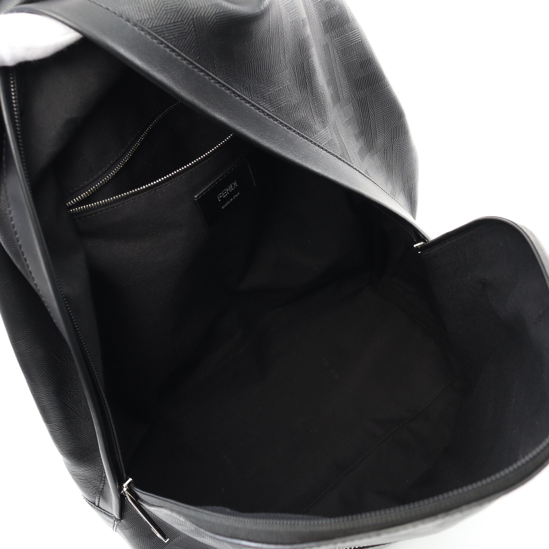 Fendi Fendi Chiodo Shadow Diagonal Backpack Rucksack Leather Black Size ONE SIZE - 3 Thumbnail
