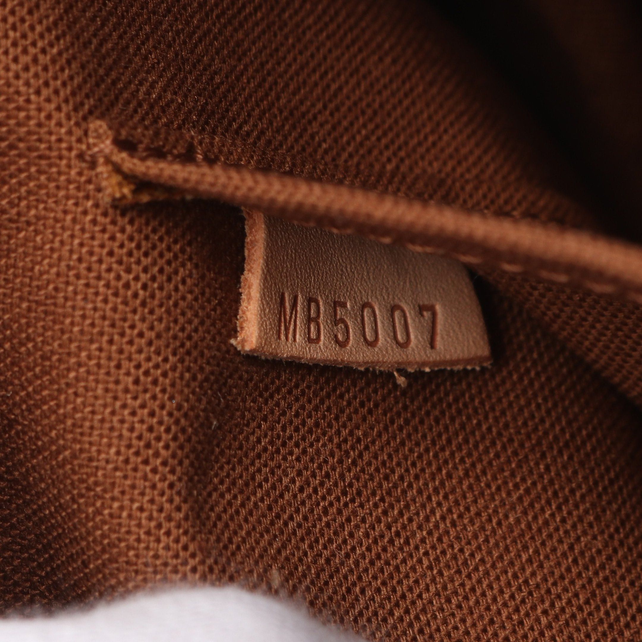 Louis Vuitton Louis Vuitton Tulum Gm Monogram Shoulder Bag Leather Brown Size ONE SIZE - 6 Thumbnail