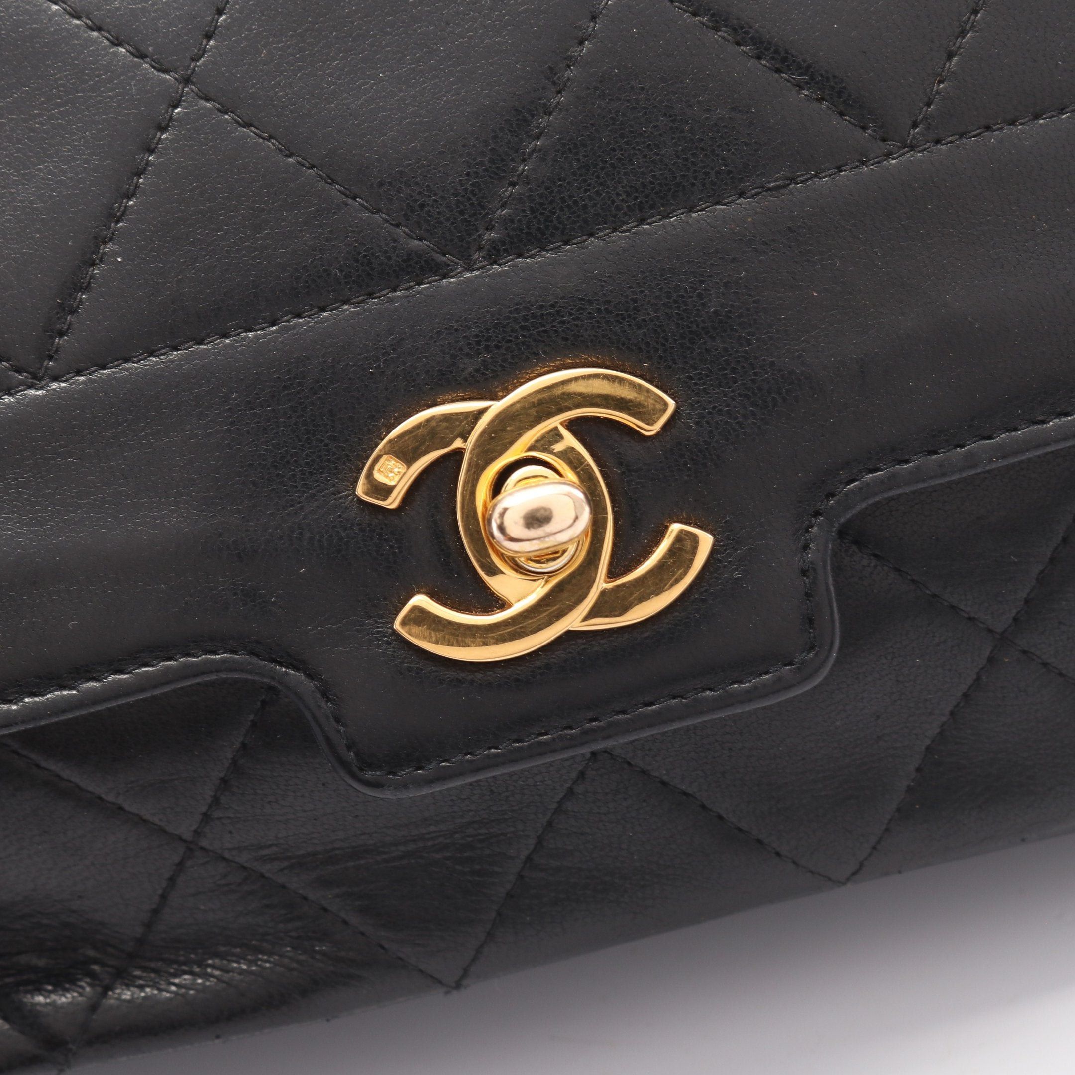 Chanel Chanel Matelasse Diana Flap Chain Shoulder Bag Lambskin Black Gold Hardware Size ONE SIZE - 13 Thumbnail