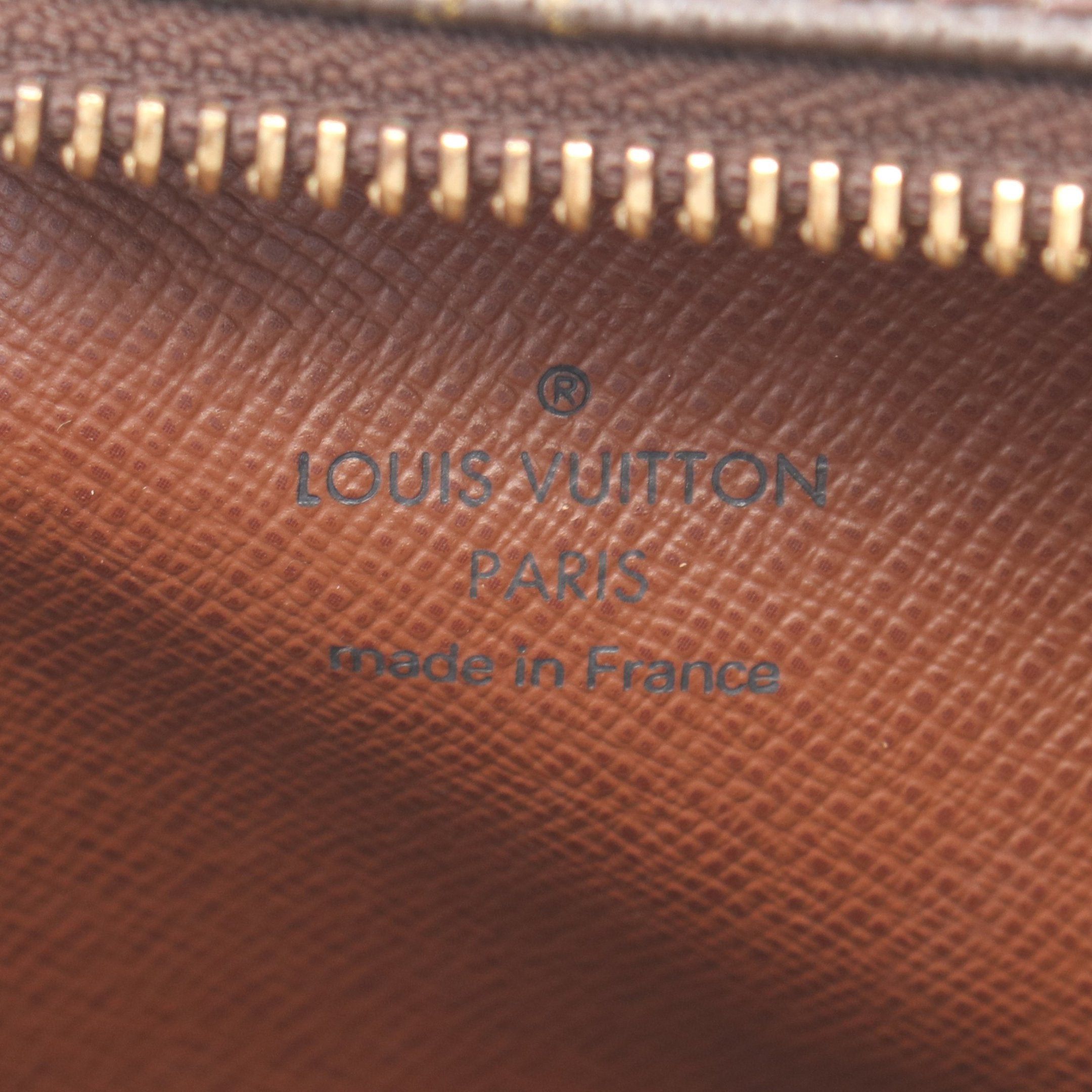 Louis Vuitton Louis Vuitton Amazon Monogram Shoulder Bag Leather Brown Size ONE SIZE - 4 Thumbnail