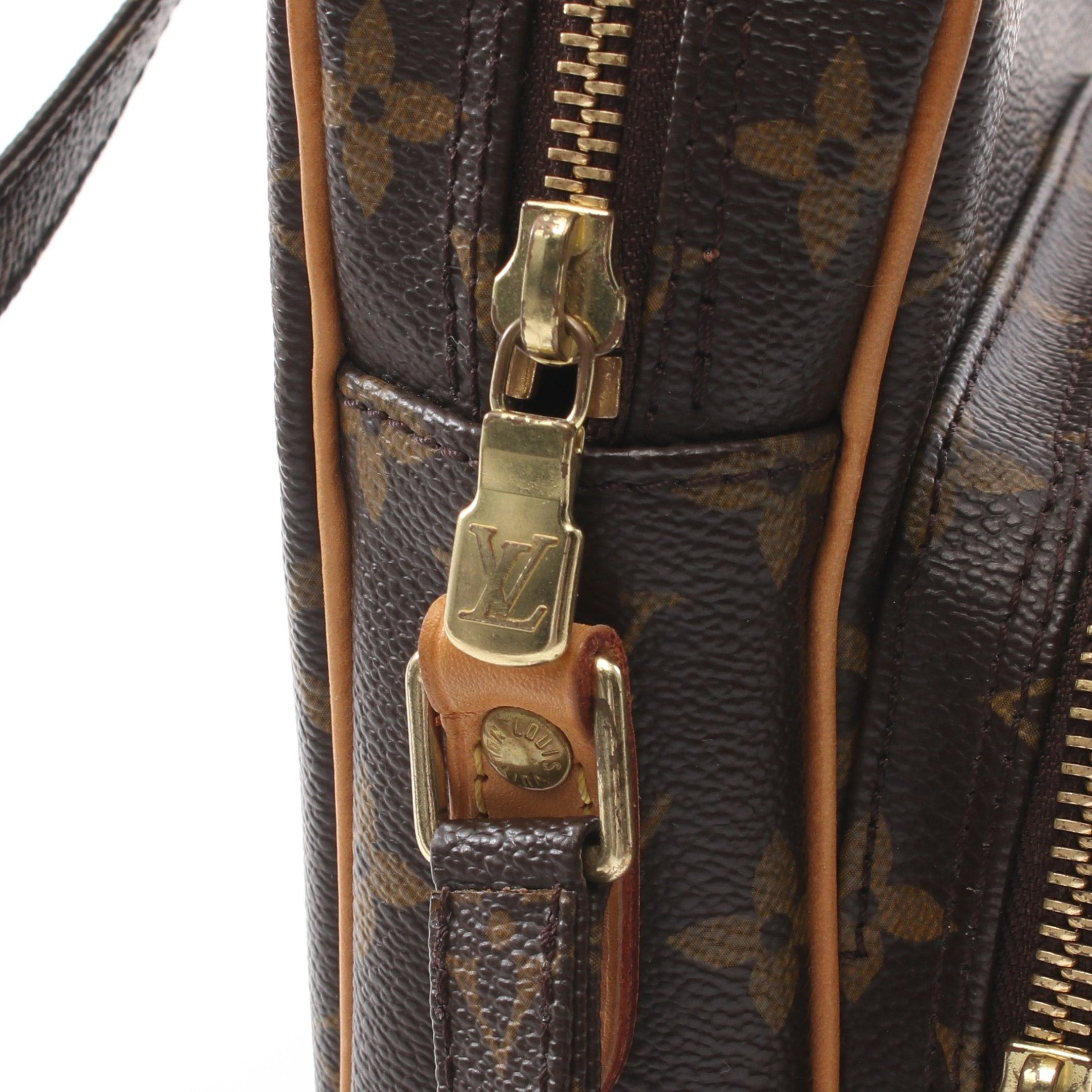 Louis Vuitton Louis Vuitton Amazon Monogram Shoulder Bag Leather Brown Size ONE SIZE - 10 Thumbnail