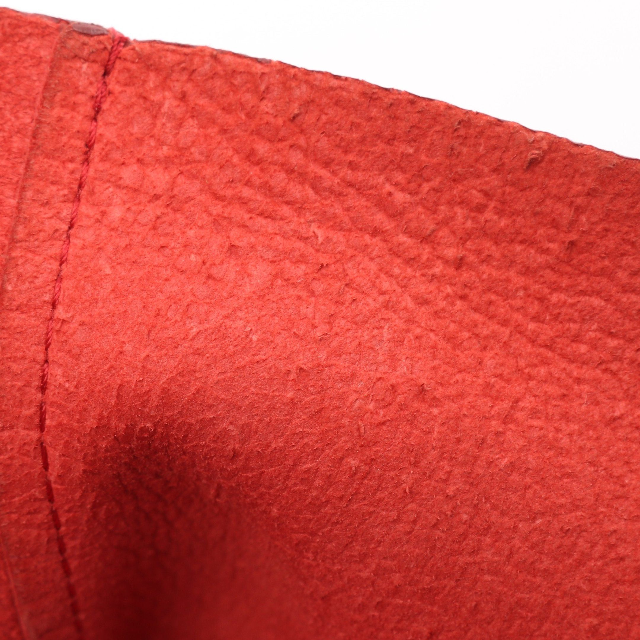 Celine Celine Horizontal Hippopotamus Shoulder Bag Tote Leather Red Size ONE SIZE - 12 Thumbnail