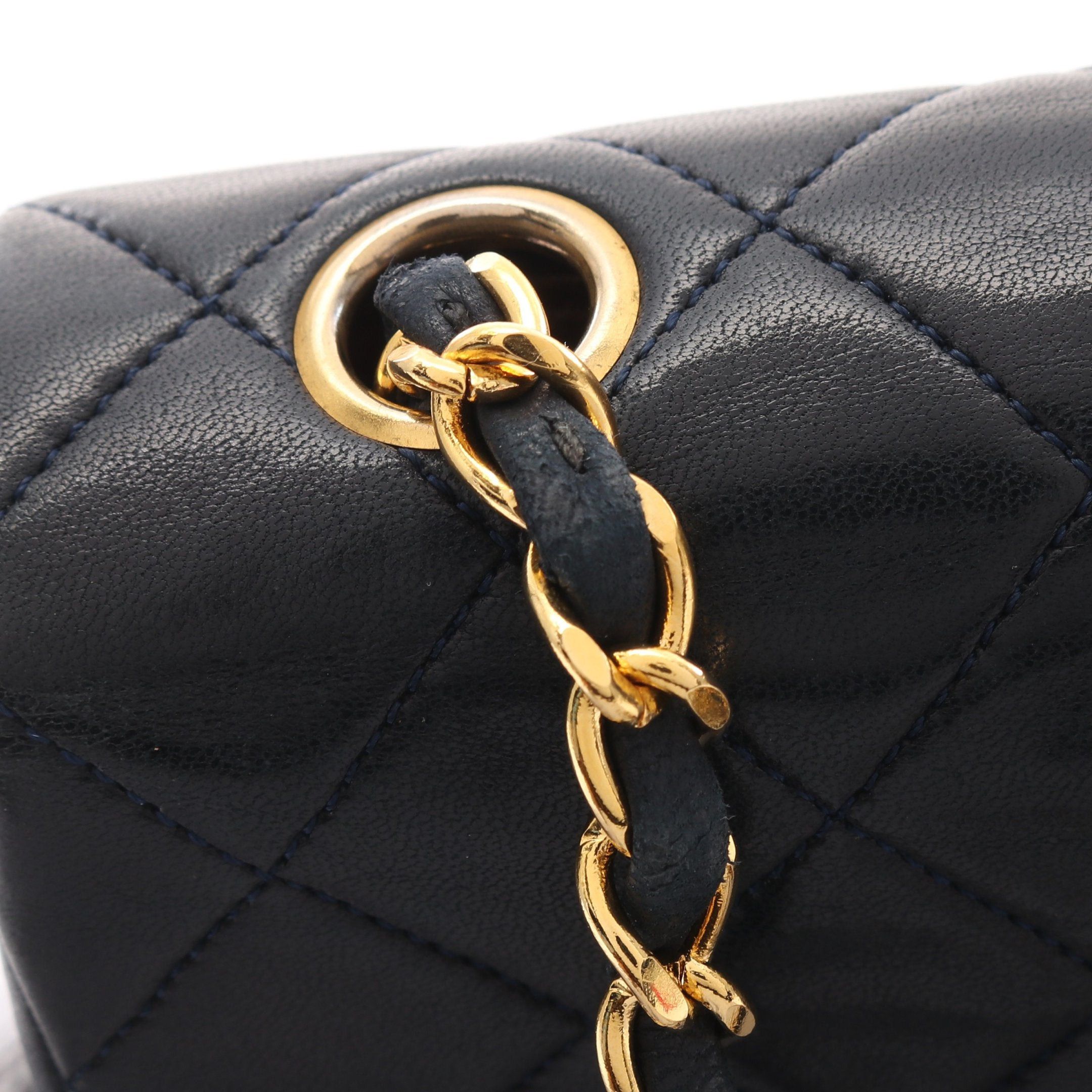 Chanel Chanel Mini Matelasse 20 Chain Shoulder Bag Lambskin Dark Navy Gold Hardware Size ONE SIZE - 13 Thumbnail