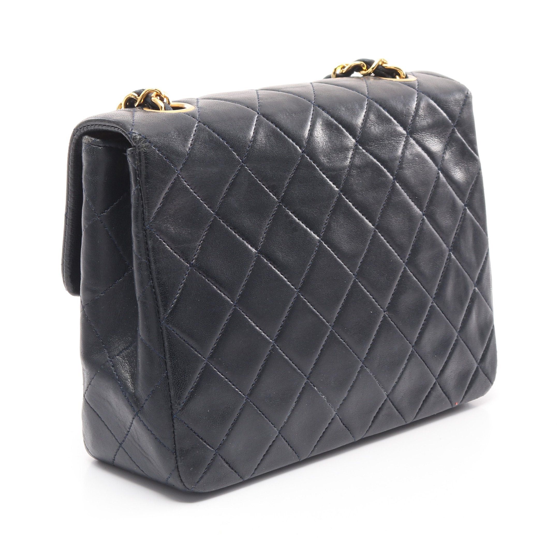 Chanel Chanel Mini Matelasse 20 Chain Shoulder Bag Lambskin Dark Navy Gold Hardware Size ONE SIZE - 2 Thumbnail