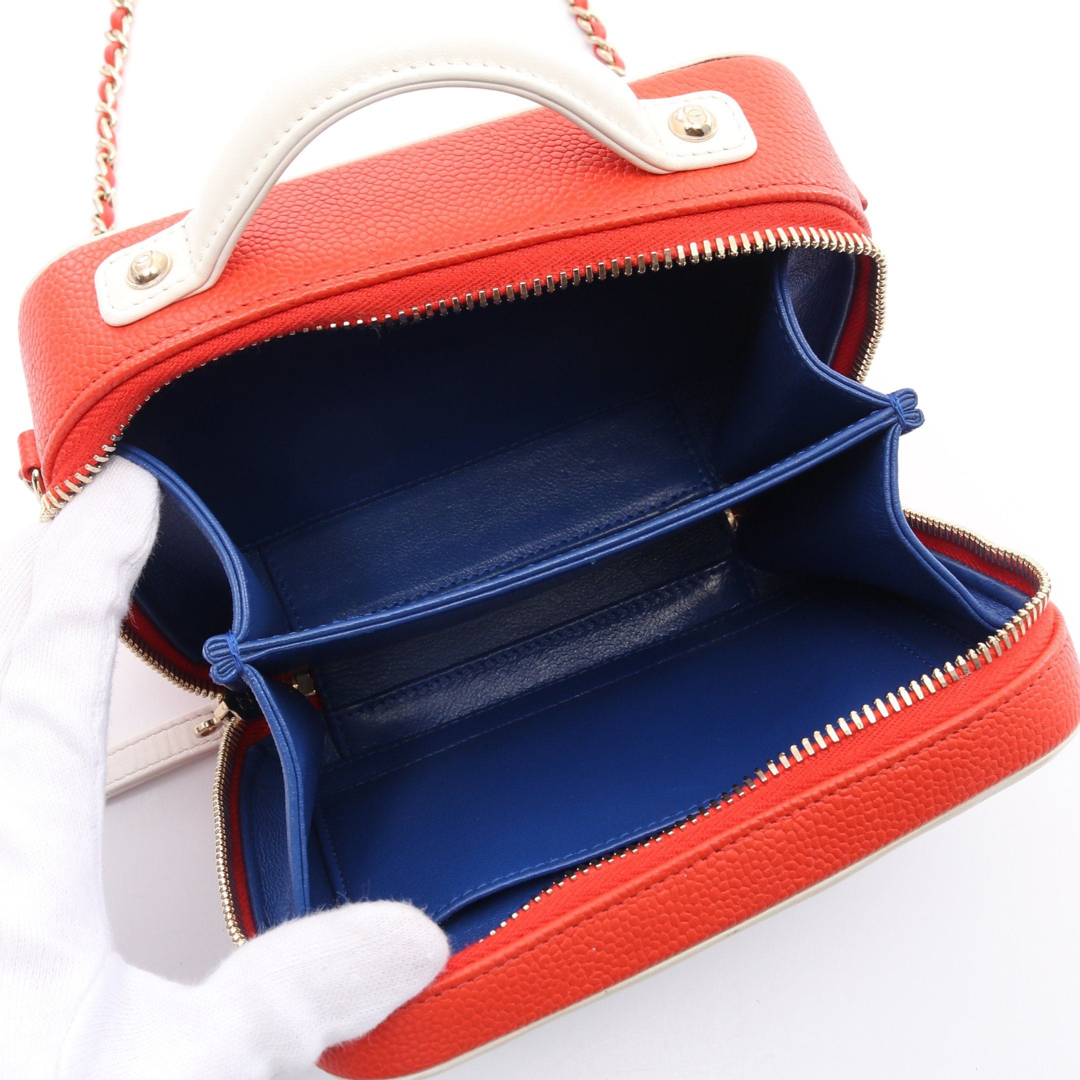 Chanel Chanel Cc Filigree Small Vanity Bag Chain Shoulder Caviar Skin Blue Red White Gold Hardware Size ONE SIZE - 3 Thumbnail