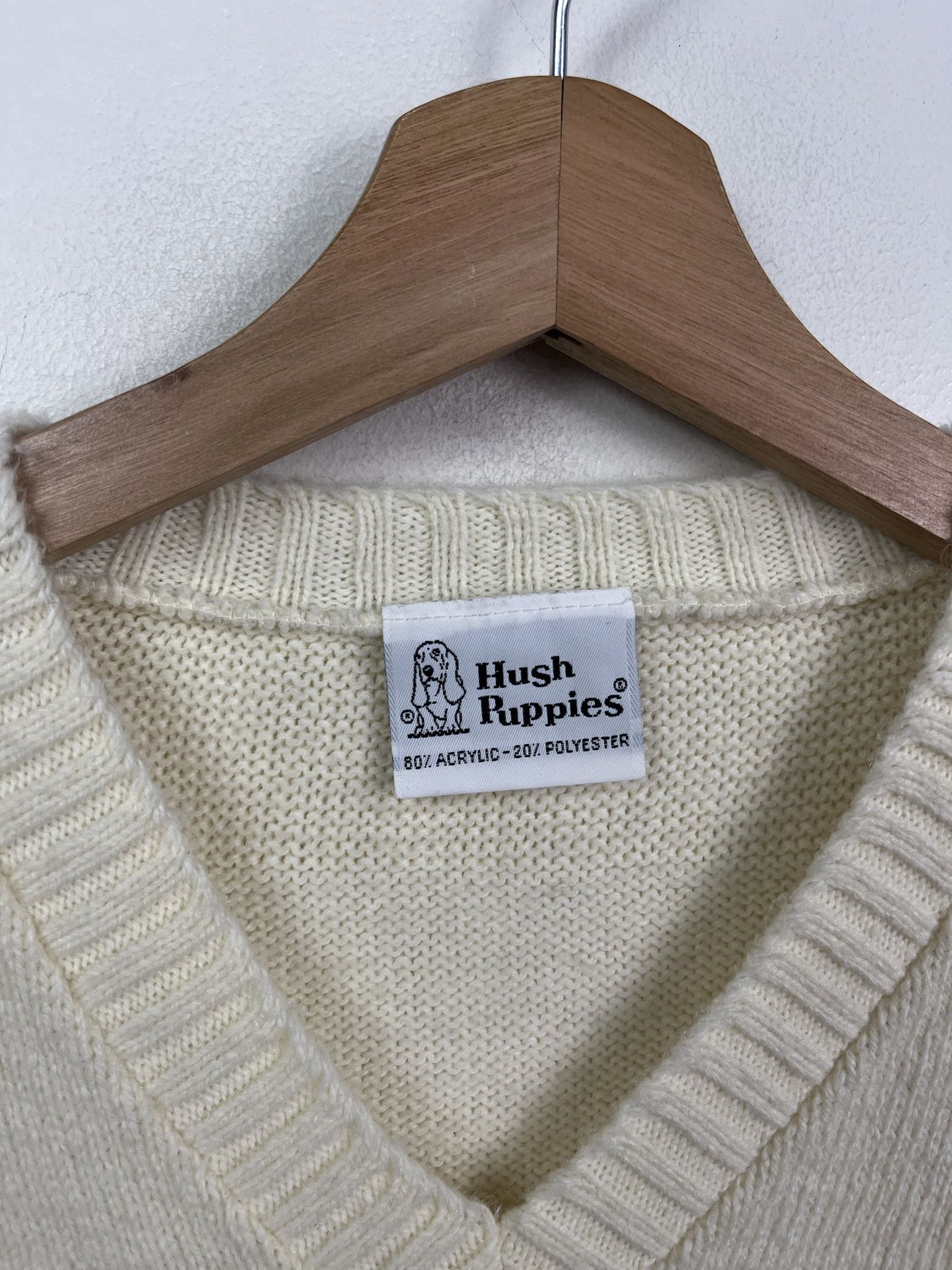 Other Vintage 1980s Hush Puppies White Acrylic Knit Sweater Size S Size US S / EU 44-46 / 1 - 2 Thumbnail