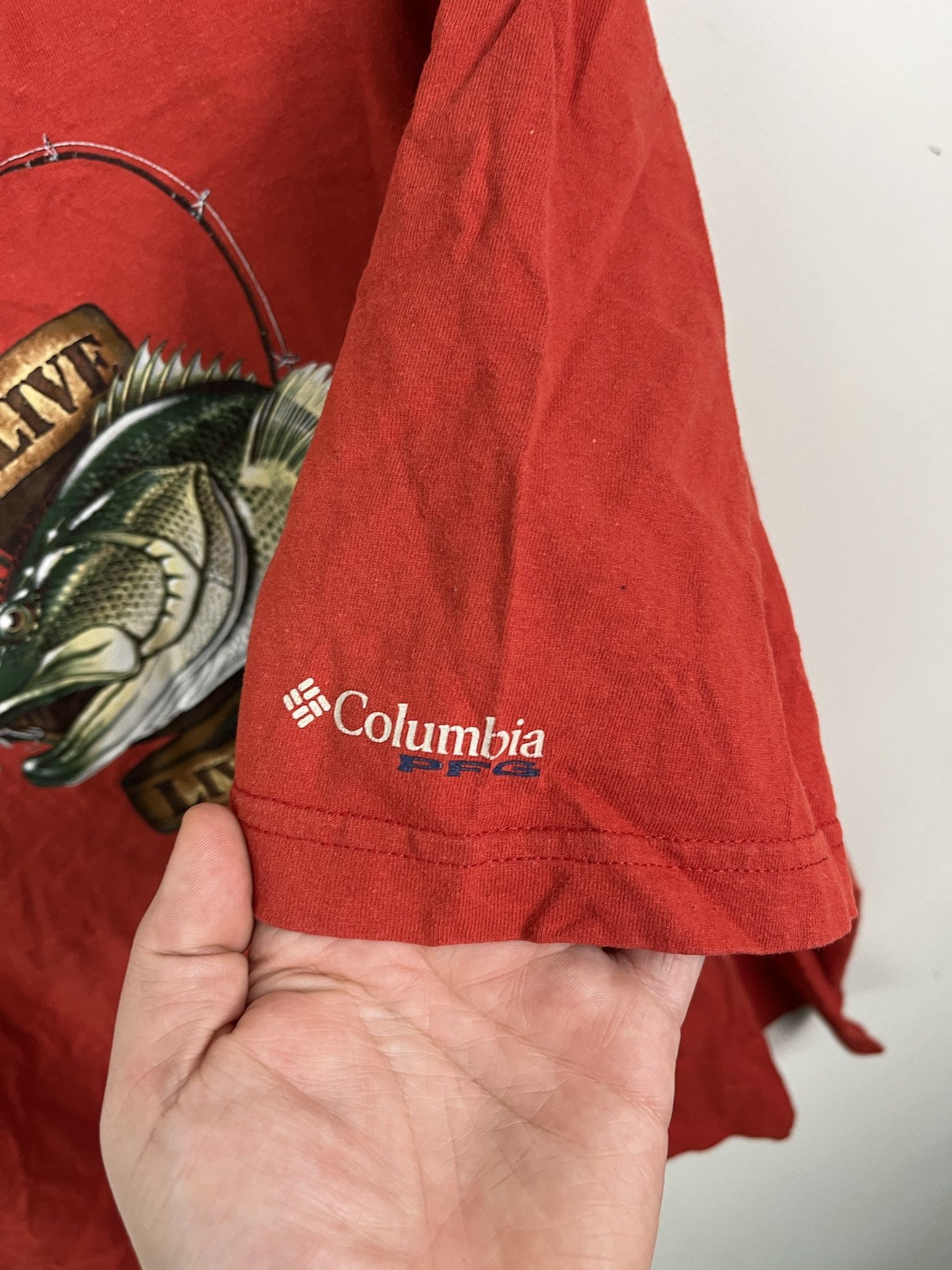 Columbia Vintage Columbia Work to Live Live to Fish Fishing Tee Shirt Size XL Size US XL / EU 56 / 4 - 3 Thumbnail
