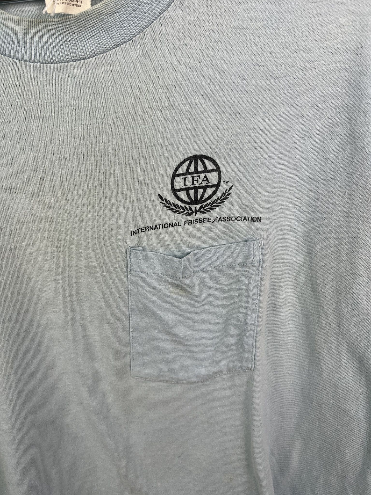 Vintage Vintage 80s Tshirt 90s Frisbee Association Single Stitch Mullet Pocket Tee Size L Size US L / EU 52-54 / 3 - 4 Thumbnail