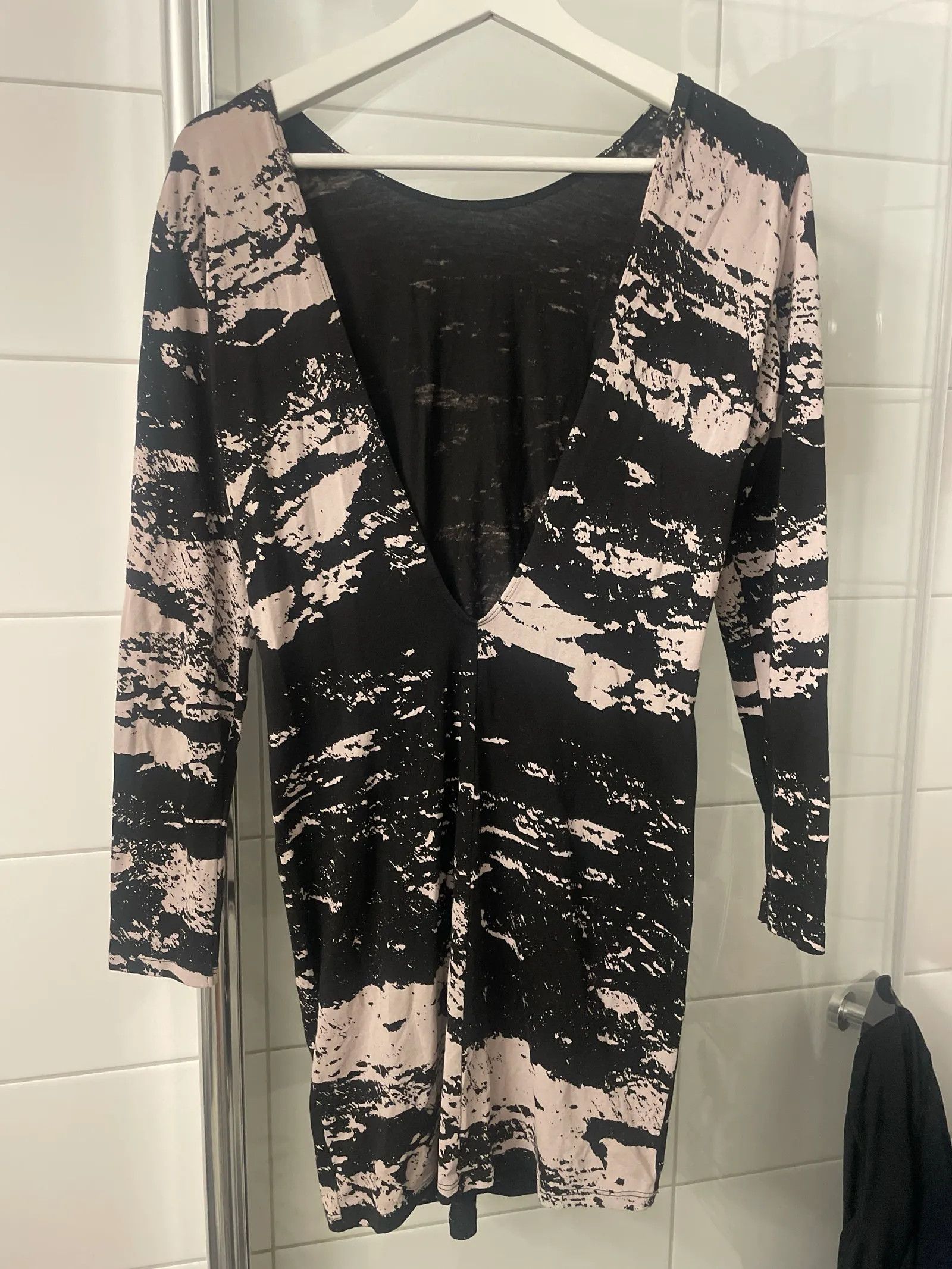 H&M H&M Dress Size L / US 10 / IT 46 - 4 Thumbnail