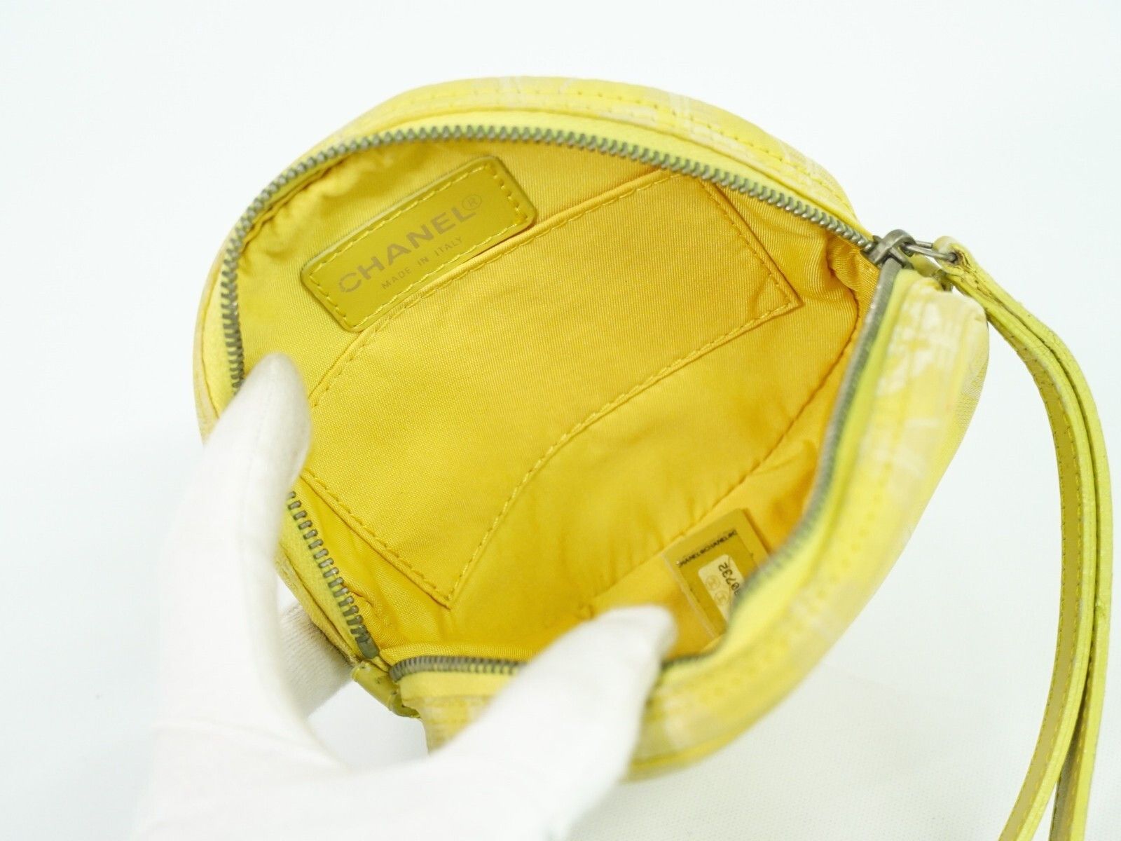 Chanel Chanel Travel line clutch Size ONE SIZE - 7 Thumbnail