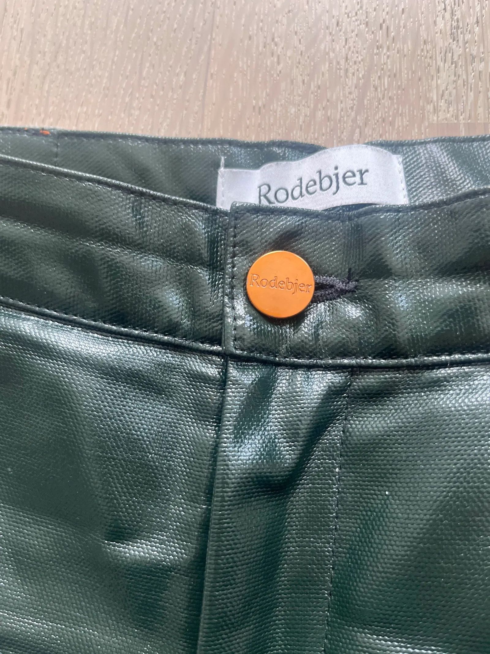 Rodebjer Rodebjer Esztia Waxed Pants Size 27" / US 4 / IT 40 - 4 Thumbnail