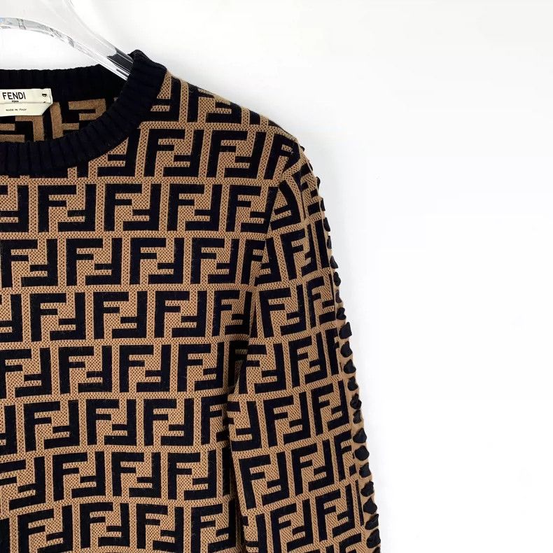 Fendi Fendi Brown Logo Print Long Sleeve Sweatshirt Size M / US 6-8 / IT 42-44 - 3 Thumbnail