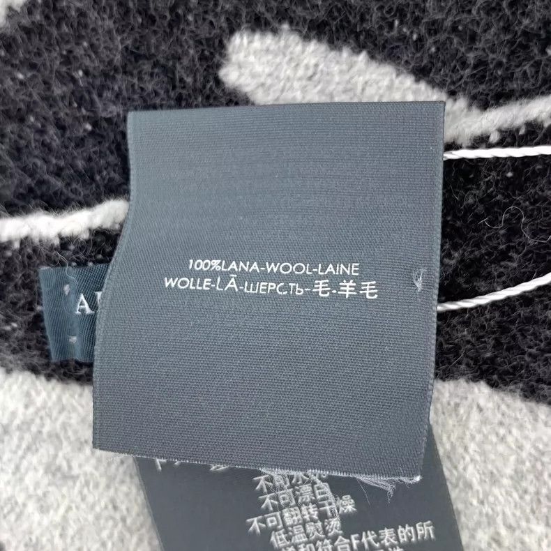 Alexander McQueen Alexander McQueen Gray Skull Scarf Size ONE SIZE - 8 Thumbnail