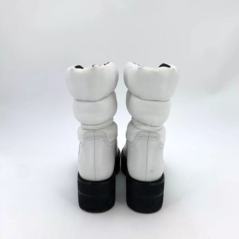 Stuart Weitzman Stuart Weitzman White Lace-Up Thick Sole Boots Size US 4 / IT 34 - 4 Thumbnail
