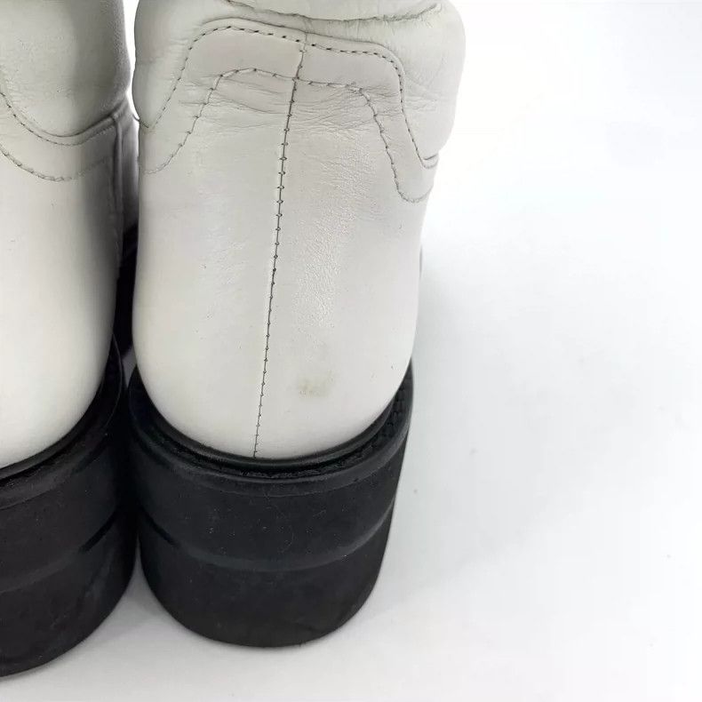Stuart Weitzman Stuart Weitzman White Lace-Up Thick Sole Boots Size US 4 / IT 34 - 8 Thumbnail