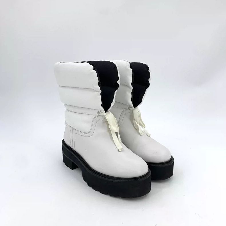 Stuart Weitzman Stuart Weitzman White Lace-Up Thick Sole Boots Size US 4 / IT 34 - 2 Thumbnail