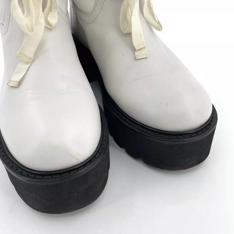 Stuart Weitzman Stuart Weitzman White Lace-Up Thick Sole Boots Size US 4 / IT 34 - 9 Thumbnail