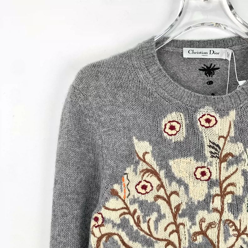 Dior Christian Dior Gray Embroidered Cashmere Sweater Size XS / US 0-2 / IT 36-38 - 3 Thumbnail