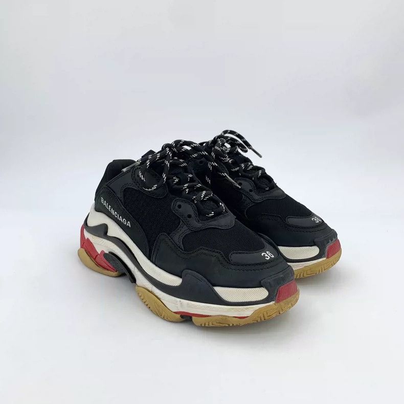 Balenciaga Balenciaga Triple Sneakers Black Size 36 Size US 6 / IT 36 - 2 Thumbnail