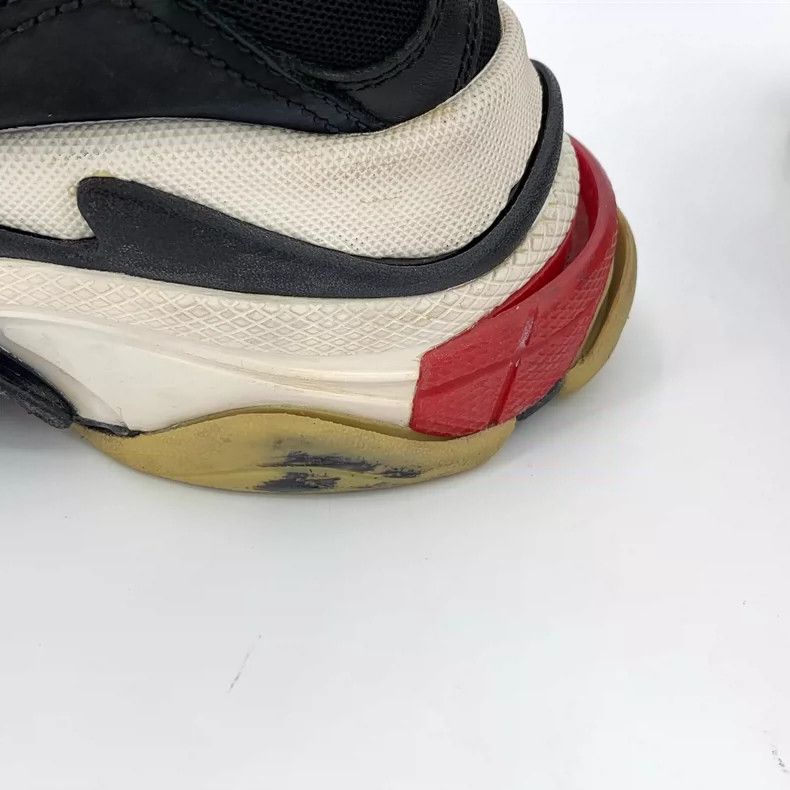 Balenciaga Balenciaga Triple Sneakers Black Size 36 Size US 6 / IT 36 - 8 Thumbnail