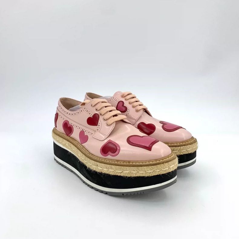 Prada Prada Pink Heart Print Platform Casual Shoes Size US 8 / IT 38 - 2 Thumbnail