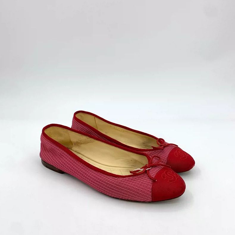 Chanel Chanel Red Bow Flat Shoes Size 38 Size US 8 / IT 38 - 2 Thumbnail