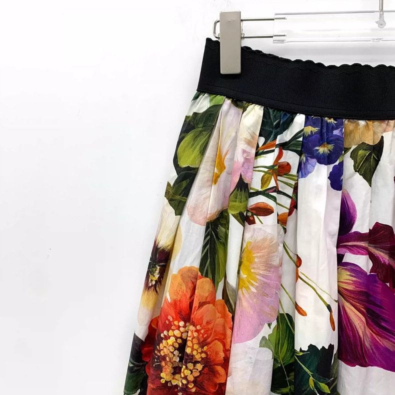 Dolce & Gabbana Colorful Floral Print Pleated Cotton Skirt Size 38" / US 16 / IT 52 - 3 Thumbnail