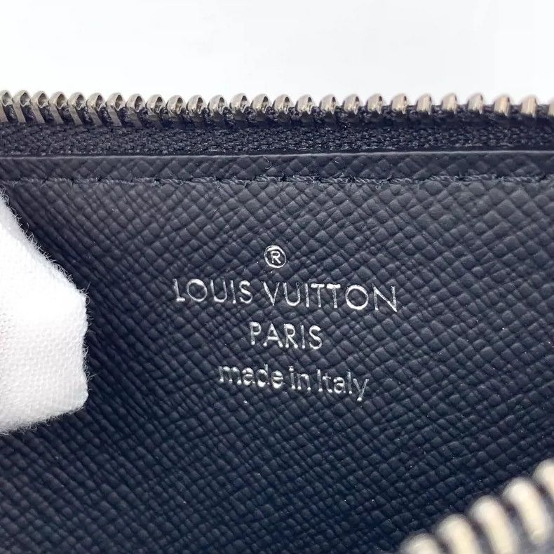 Louis Vuitton Louis Vuitton Black Gray Logo Leather Wallet Size ONE SIZE - 7 Thumbnail